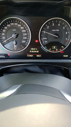 BMW 218 i benzina manual - imagine 5