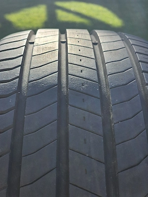 Nexen 215 60 R17 vara DOT 202506 - imagine 6