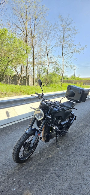 Husqvarna Svartpilen 125cc 2023 CASCO până la 30.06.2026 - imagine 2