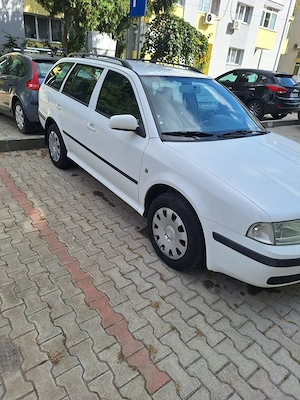 Vand Skoda Octavia tur - imagine 3