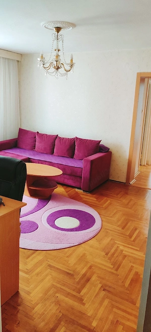 Apartament două camere de vânzare în bloc de cărămidă complet mobilat și utilat. - imagine 7