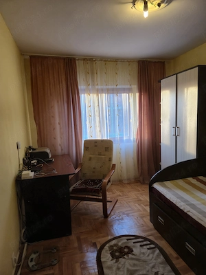 Apartament de vanzare cu 3 camere, decomandat, etaj 2, Suprafata totala 70 mp, Zona Centrala - imagine 4