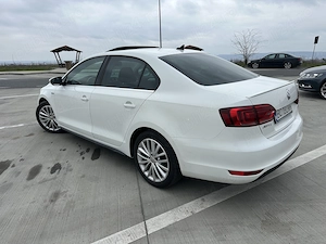 Vw Jetta Hybrid automat euro 6 NAVI klima trapa - imagine 3