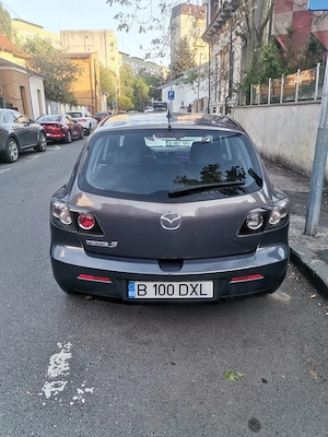 vând mazda 3!!!!