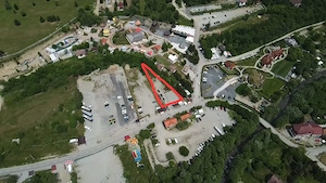 Teren intravilan pentru activitatea comercială 