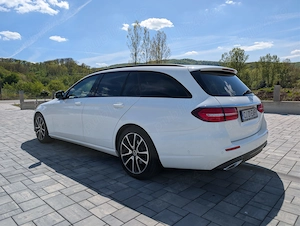 Mercedes-Benz E 220d T-Modell Aut - imagine 3