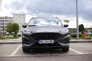 Ford kuga 2023 ST-LINE 2.5 ,190cp Unic proprietar - imagine 9