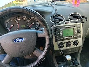 Vând Ford Focus II 1.6 TDCI 2005 - imagine 9