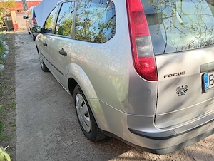 Vând Ford Focus II 1.6 TDCI 2005 - imagine 5