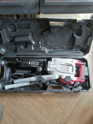 ciocan demolator Steinhaus