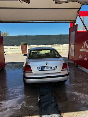 vw bora 1.6i 2004 - imagine 4