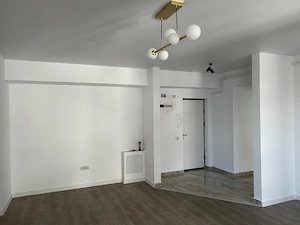 apartament cu 2 camere (nemobilat) Bucuresti 