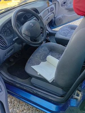 Renault Megane 1.6 , 2001 - imagine 3