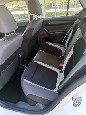 Vând skoda fabia an2015 - imagine 9