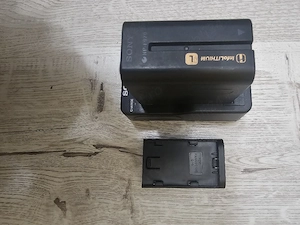 Acumulator Original Sony NP F970 plus incarcator