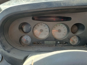 Iveco Daily basculabil 3 părți  - imagine 2