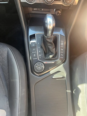 Volkswagen Tiguan Executive 2016 | 2.0 TDI | 150 CP | DSG | 4Motion - imagine 6