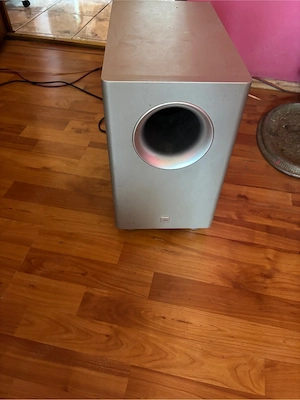 subwoofer canton