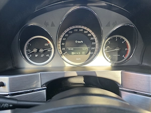 Vând Mercedes Glk 220 - imagine 9