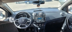 dacia sandero  - imagine 3