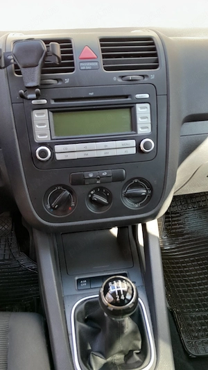 VW Golf 5, 1,4 Mpi - imagine 6