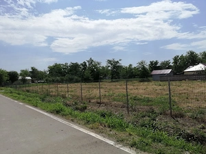 Vand teren intravilan comuna Traian