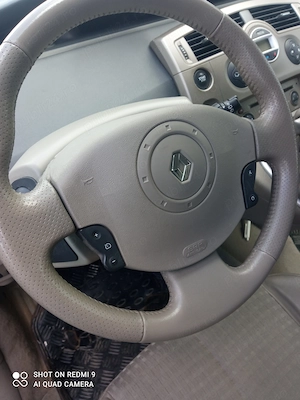 Renault Megane benzina  - imagine 5