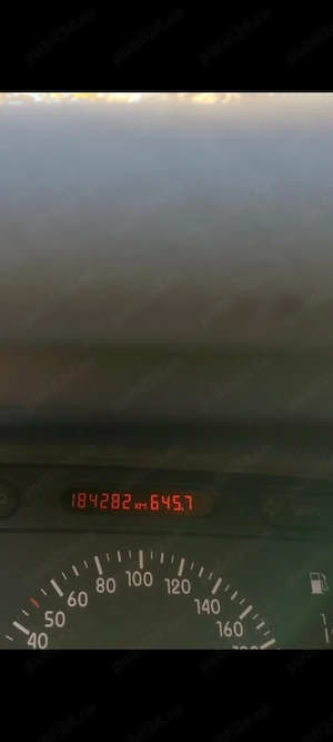 Renault Laguna - imagine 9