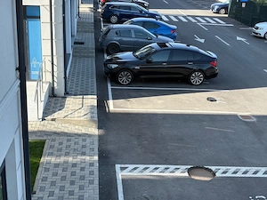 vand bmw 2010 - imagine 4