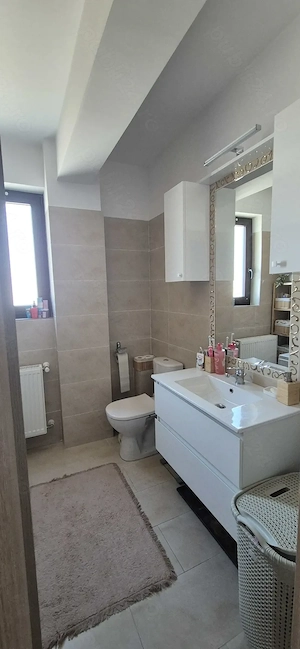 Apartament de vanzare cu 2 camere si 2 locuri de parcare - imagine 3