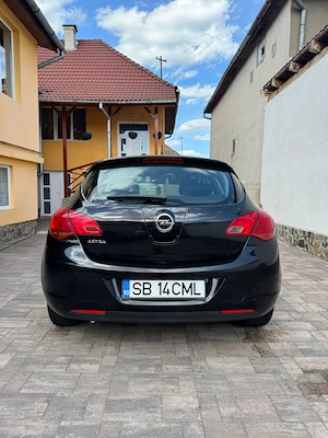 Vând Opel astra J - imagine 4