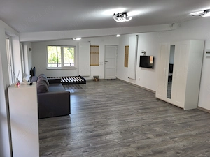 Garsoniera Giulesti Lacul Mori Propietar 