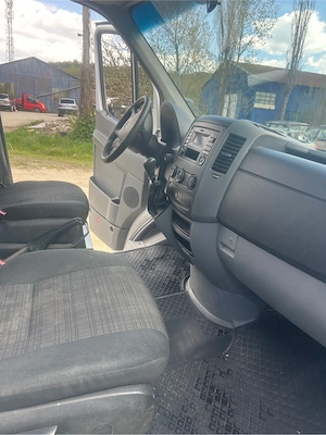 Mercedes Sprinter 2016   stare excelentă | unic proprietar RO  - imagine 5