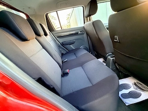 Suzuki Swift 4x4  1.3i  75000 km  Posibilitate rate Transport gratuit Garantie - imagine 10