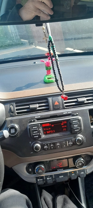 Vând kia rio - imagine 5