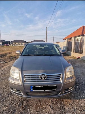 Vând Toyota Avensis - imagine 5