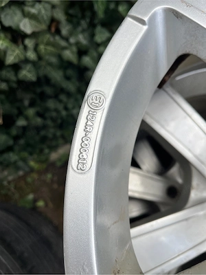 Jante Momo  5× 114.3 Renault - imagine 2