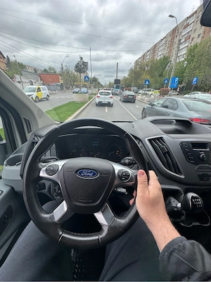 ford transit  - imagine 3