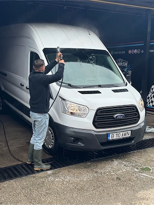 ford transit  - imagine 5