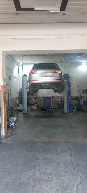 Audi q5 2010 qatro 2.0 tfsi benzina 211cp  - imagine 10