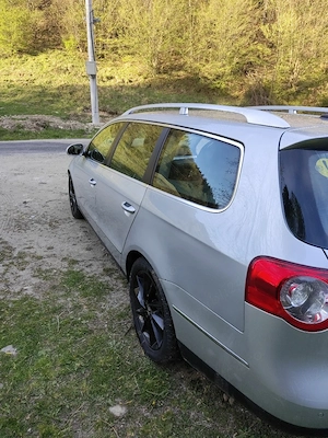 Vând Volkswagen Pasat 4 Motion,B6 - imagine 4