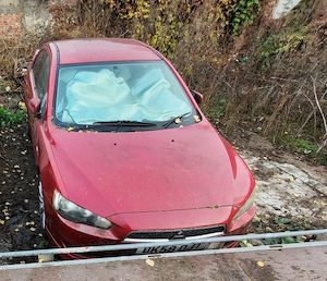 Vând Mitsubishi Lancer 2.0 TDI volan dreapta  - imagine 4