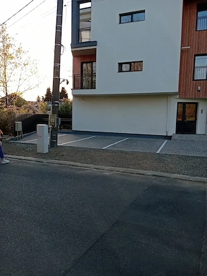 Apartament 2 camere 72m  zonă liniștită aproape de centrul orașului 1650E m  - imagine 2