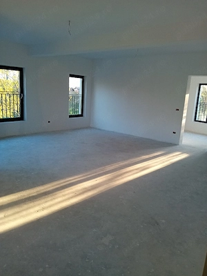 Apartament 2 camere 72m  zonă liniștită aproape de centrul orașului 1650E m  - imagine 8