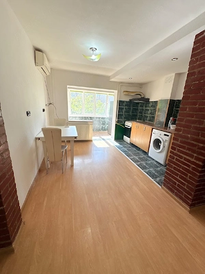 Proprietar   apartament 2 camere decomandat, etaj 2, lângă Shopping City Timișoara | Mutare imediată - imagine 3