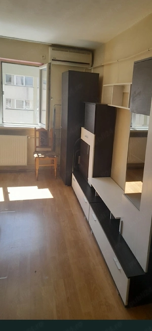 Garsoniera -Astra- str Infratirii  - imagine 3