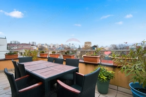 PENTHOUSE ULTRACENTRAL CU PRIVELISTE PANORAMICĂ | 3 CAMERE