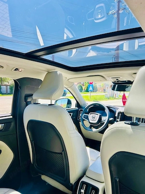 Vand VOLVO XC40 recharge T5 inscription - imagine 2