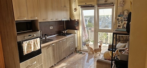 vand apartament 2 camere