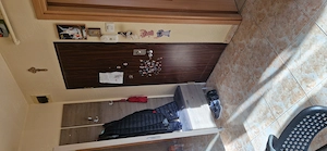 vand apartament 2 camere - imagine 5